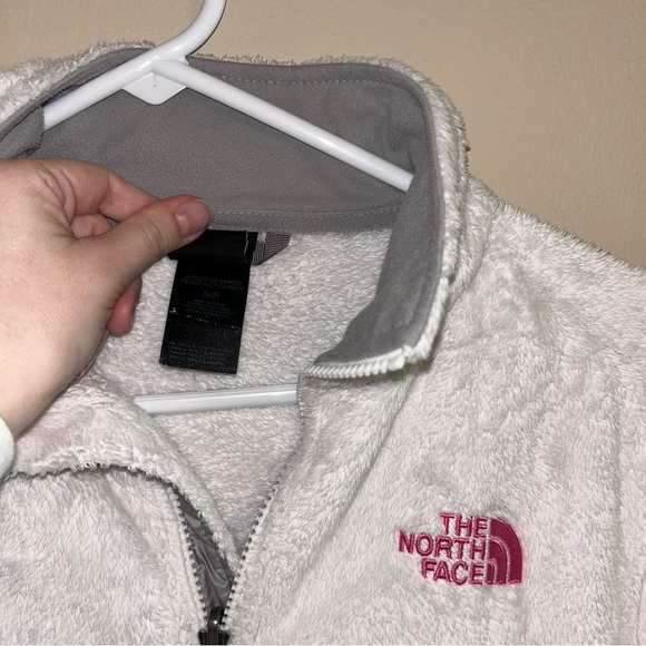 North Face Breast Cancer Awareness Fleece Jacket - Picture 3 of 6